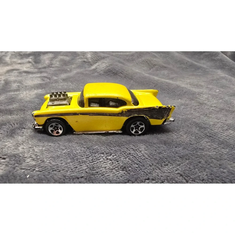 Hot Wheels 1976 Mattel 57 Chevy Yellow Diecast Car Vintage Gasser Hot Rod